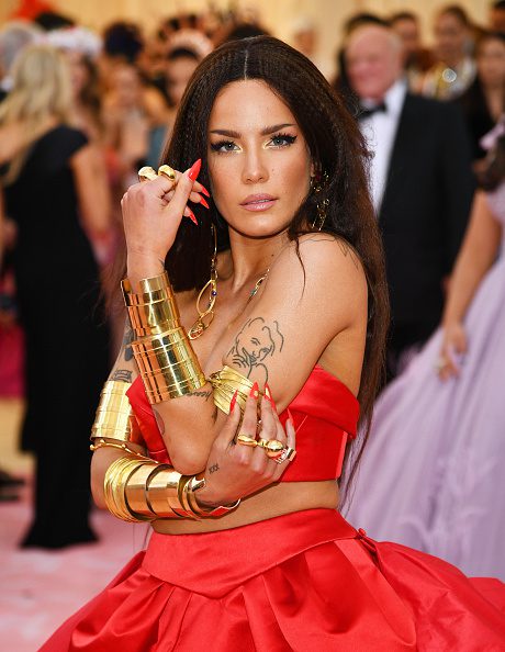 NEW YORK, NEW YORK - MAY 06: Halsey attends The 2019 Met Gala Celebrating Camp: Notes on Fashion at Metropolitan Museum of Art on May 06, 2019 in New York City. (Photo by Dimitrios Kambouris/Getty Images for The Met Museum/Vogue)